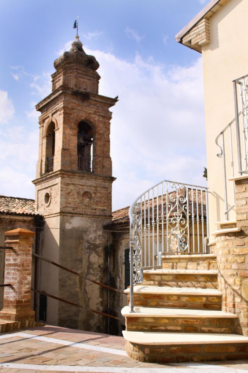 Agriturismo Pozzuolo Serrungarina 外观 照片